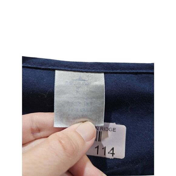 Medline XL scrub top blue item #39 - Picture 11 of 11